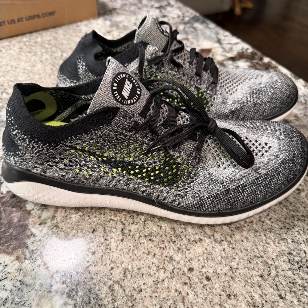 Nike Flyknit Running Shoes — Black, Gray and White